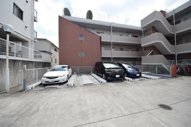 駐車場　★敷地内駐車場★