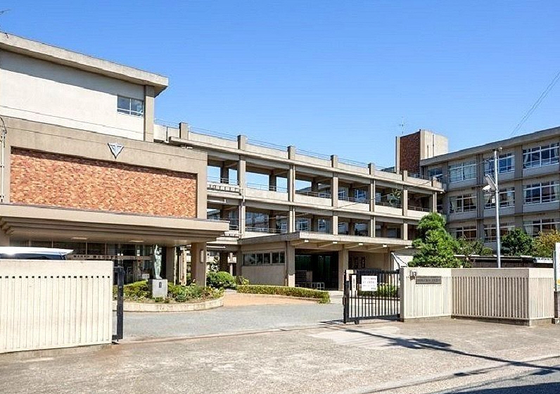 小学校　加古川小学校（小学校）まで1329m