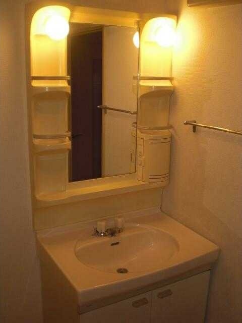 洗面設備　参考写真