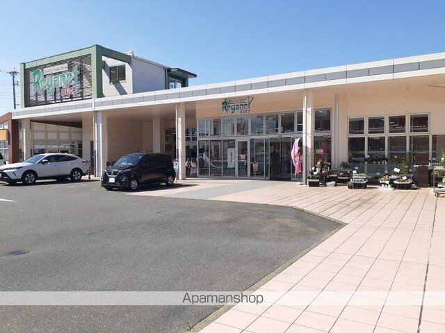 スーパー　にしてつストアレガネット飯倉店（スーパー）まで850m