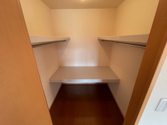 収納　※別部屋の写真です
