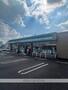 コンビニ　ファミリーマート草津南笠東店（コンビニ）まで765m