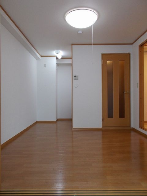 ロゼ・クリスタの居間写真