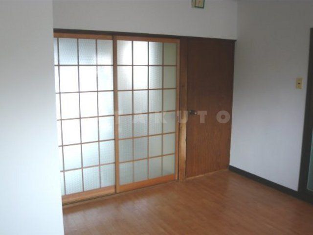 千里七尾マンションの内装写真
