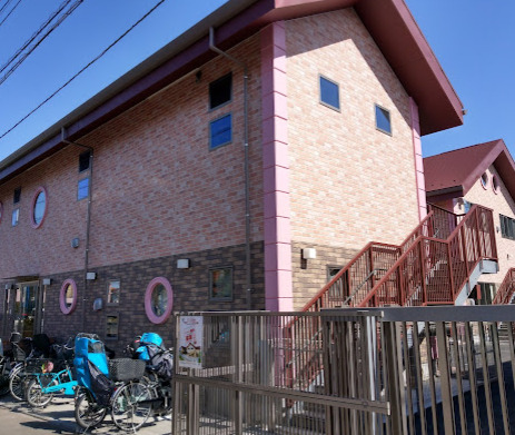 幼稚園・保育園　二十コスモ保育園（幼稚園・保育園）まで689m