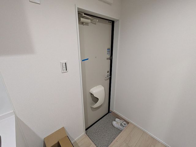 LaVieEstBelle横浜白楽の玄関写真