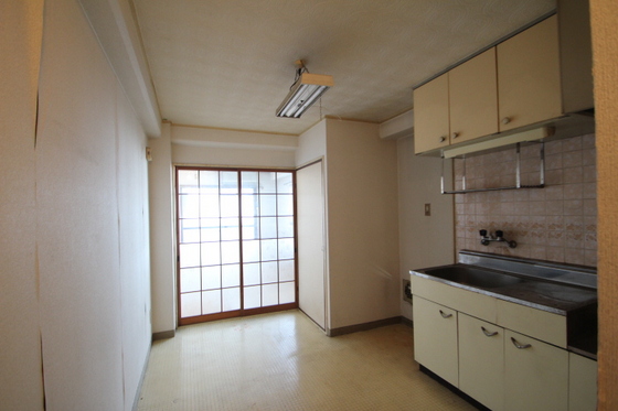 居室・リビング　※別部屋の写真です