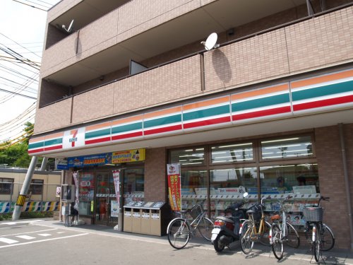 コンビニ　セブンイレブン 仙台一高前店（コンビニ）まで546m
