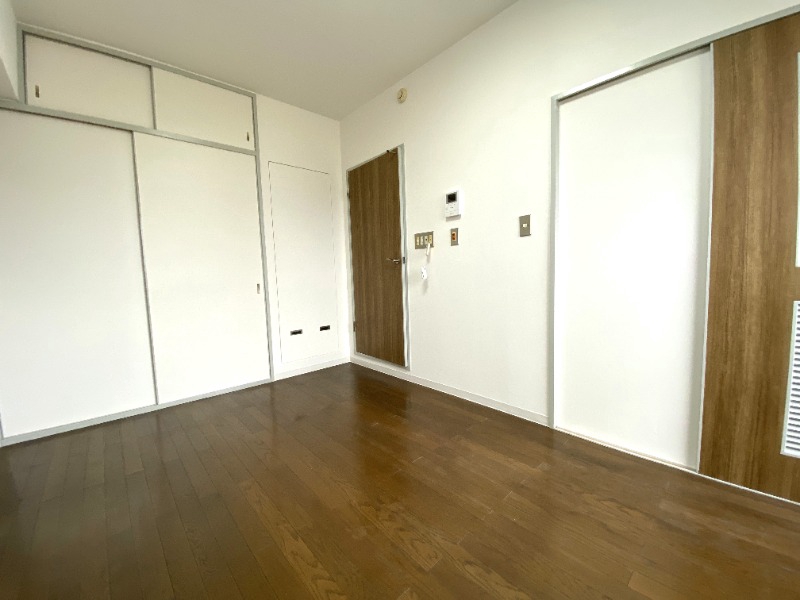 その他　白を基調にした明るいお部屋です。