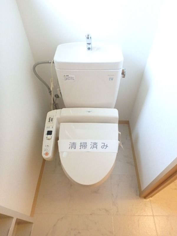 トイレ　図面と現状に相違がある場合には現状を優先