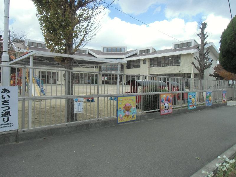 幼稚園・保育園　小石幼稚園（幼稚園・保育園）まで260m