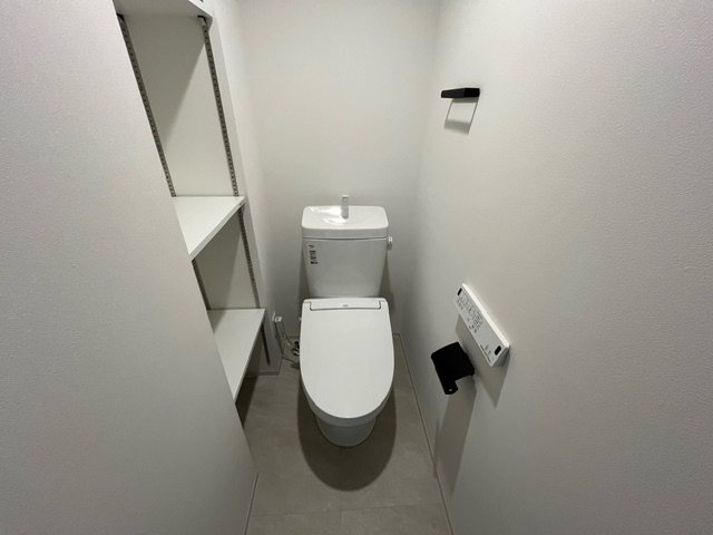 トイレ　※同施工会社のイメージ写真※
