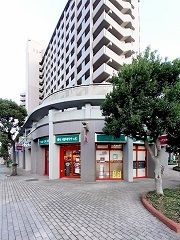 スーパー　まいばすけっと北赤羽駅南店（スーパー）まで378m