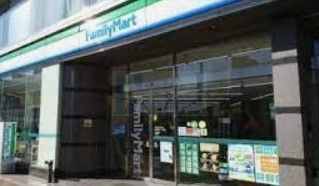 コンビニ　ファミリーマート豊島高松一丁目店（コンビニ）まで290m