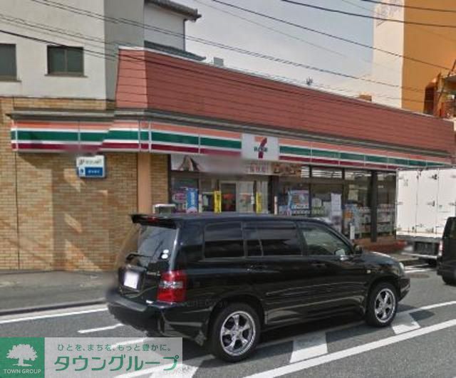 コンビニ　セブンイレブン（コンビニ）まで630m
