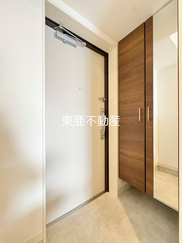 玄関　現状優先