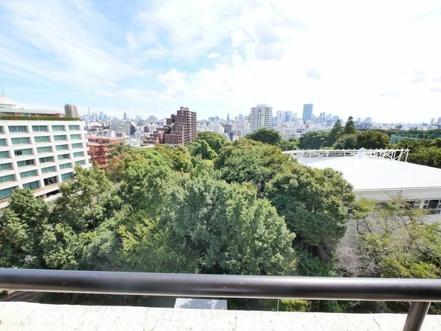 眺望　日神パレステージ目白　豊島区目白1