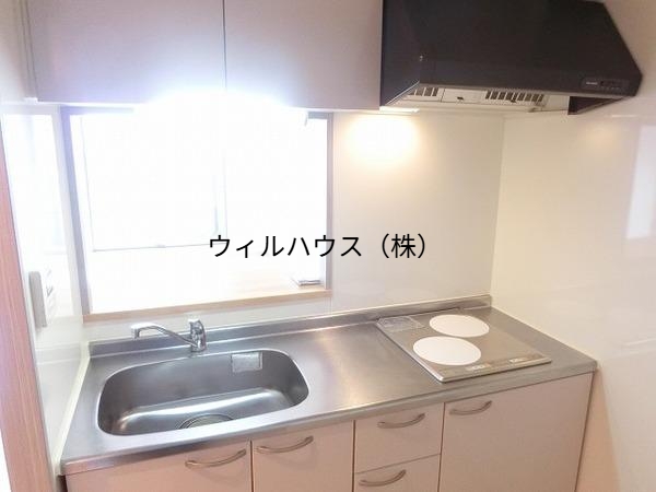 キッチン　お料理好きの方に嬉しいシステムキッチン！