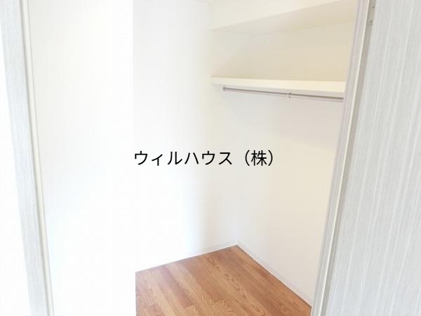 収納　ウォークインクローゼット！