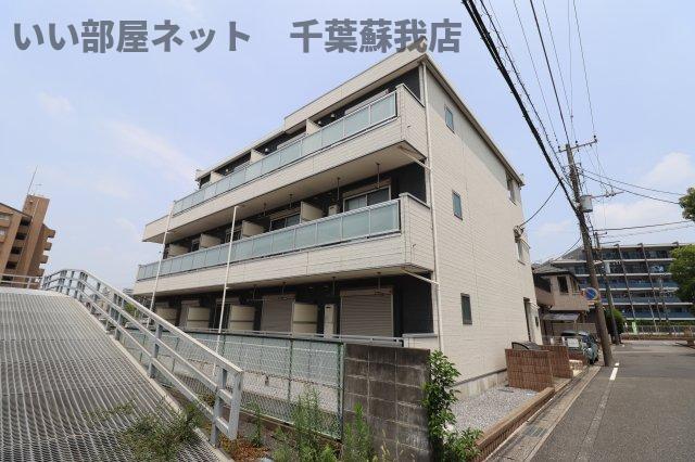 建物外観　不動産屋のイメージを変えたい！『いい部屋ネット千葉蘇我店』へ