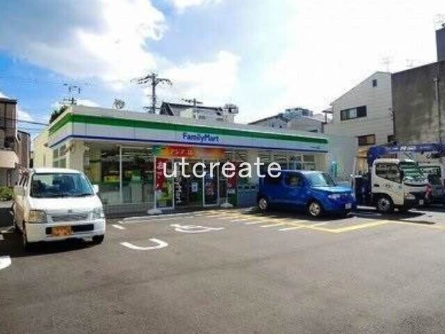 コンビニ　ファミリーマート本田みなと通店（コンビニ）まで168m