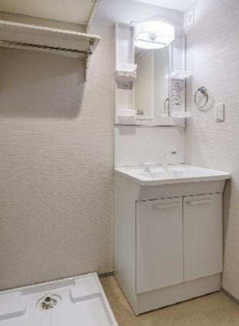 洗面設備　同仕様