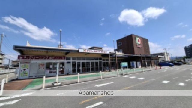 スーパー　イズミヤ　橿原神宮前店（スーパー）まで285m