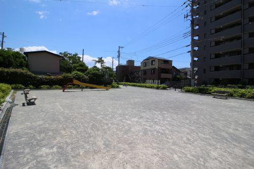 公園　久里浜5丁目第2公園（公園）まで62m