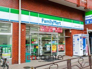 コンビニ　ファミリーマート小石川ゆたて坂店（コンビニ）まで190m