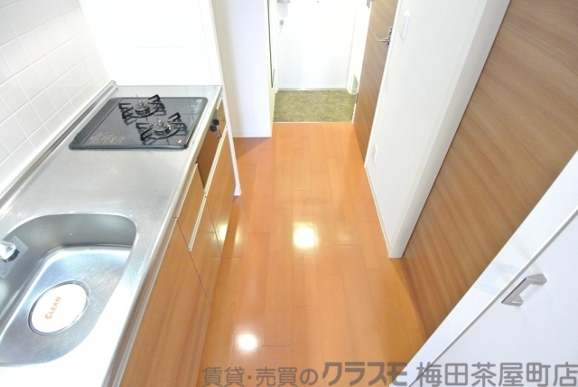 玄関　キッチンスペース