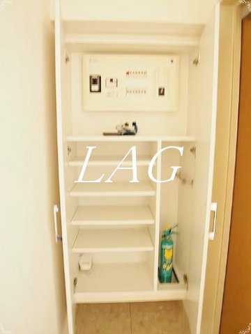 玄関　玄関です。