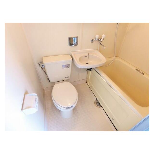 バス・シャワールーム　別部屋同間取タイプ