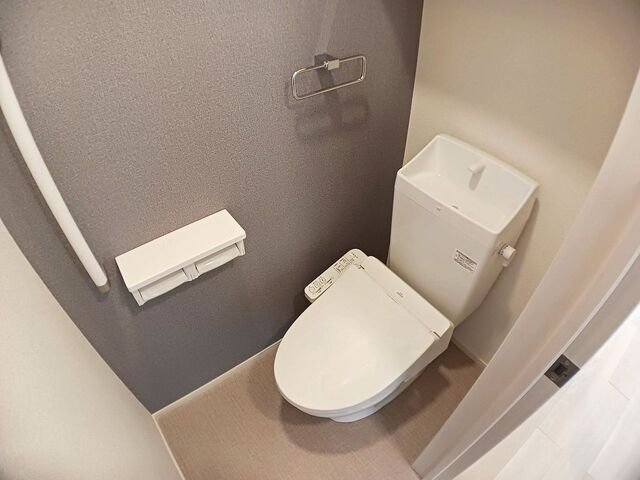 トイレ　コンパクトで使いやすいトイレです