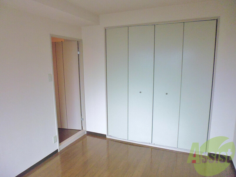 収納　各居室に収納があるから、お部屋はすっきり片付きますよ。