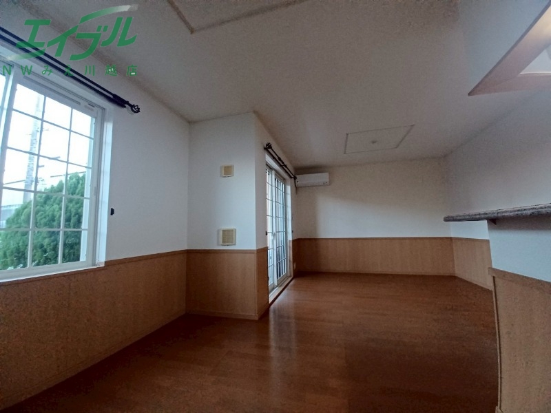 その他部屋・スペース　同物件別部屋反転タイプ