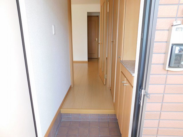 玄関　福岡の賃貸ならトーマスリビング原田店へ