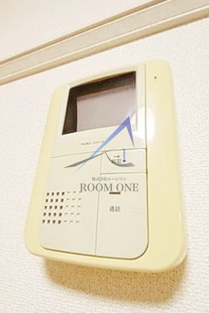 セキュリティ　モニター付きインターホンです。