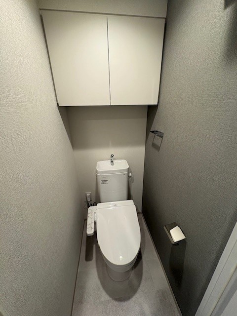 トイレ　別室同一タイプ写真
