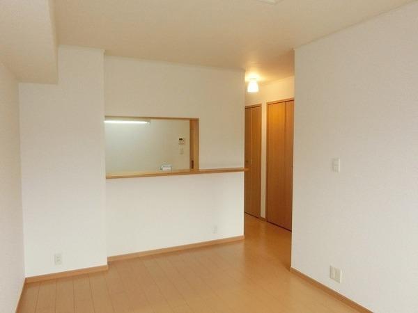 居室・リビング　人気のカウンターキッチン！