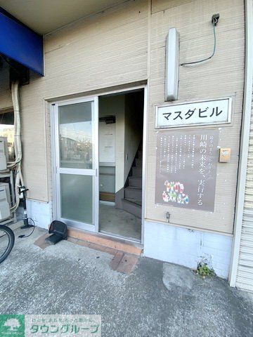 エントランス　エントランス
