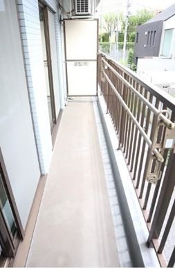 バルコニー　※同仕様写真含む
