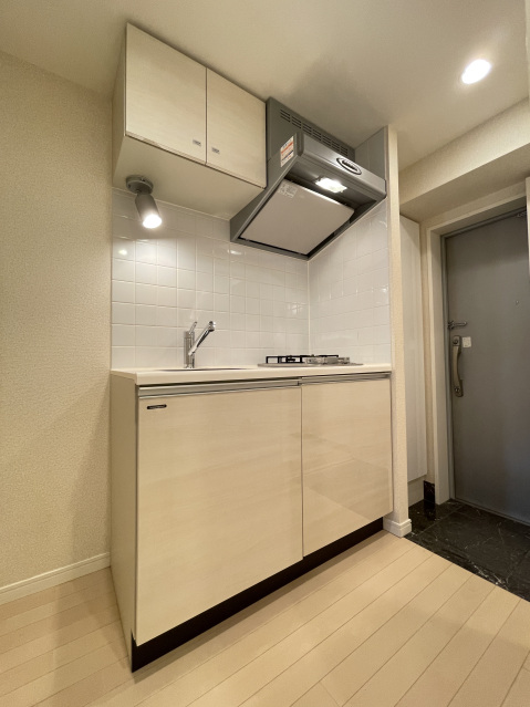 キッチン　※別部屋参考写真