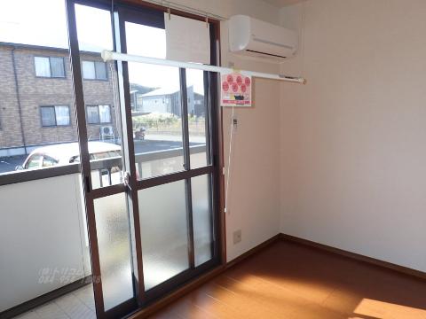 その他設備　室内物干し