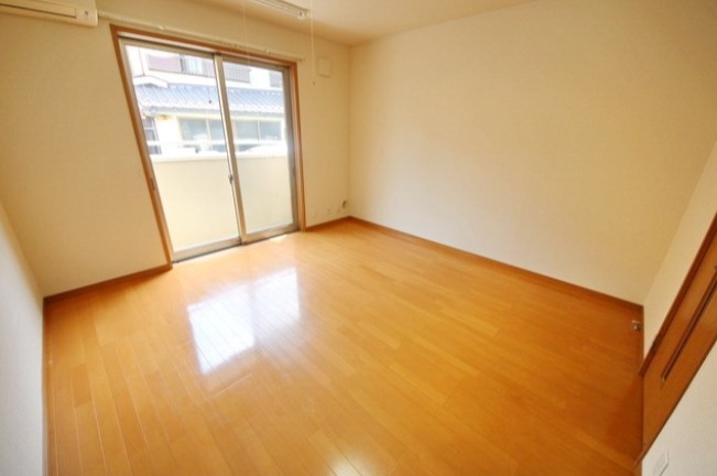 居室・リビング　8帖のお部屋は