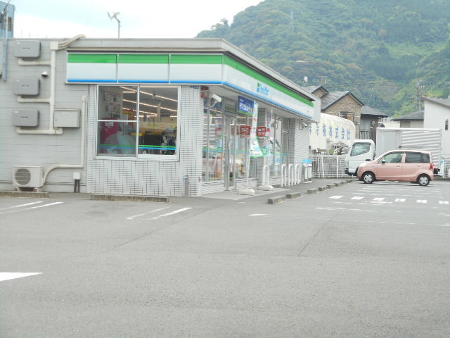 コンビニ　ファミリーマート静岡丸子6丁目（コンビニ）まで500m