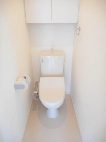 トイレ　落ち着いたトイレです
