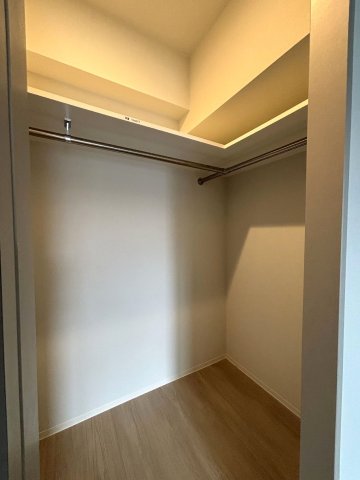 収納　ウォークインクローゼット