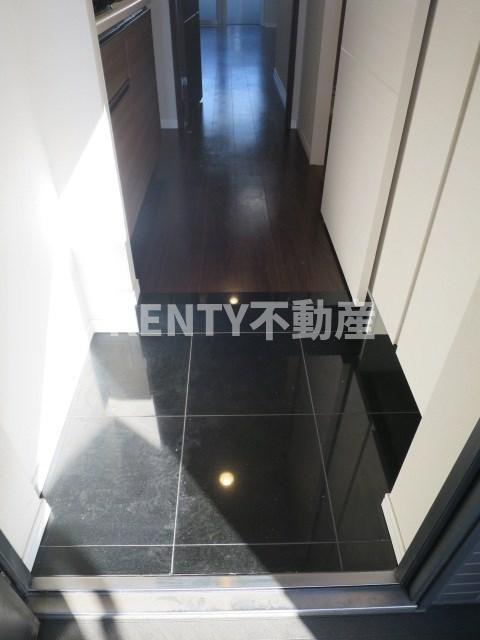 玄関　シンプルで使いやすい玄関です