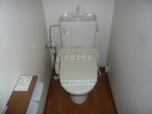 トイレ　温水洗浄器付き便座