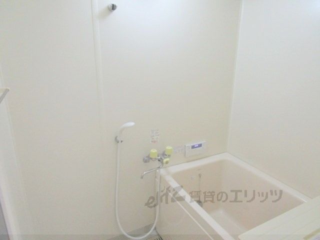 バス・シャワールーム　風呂